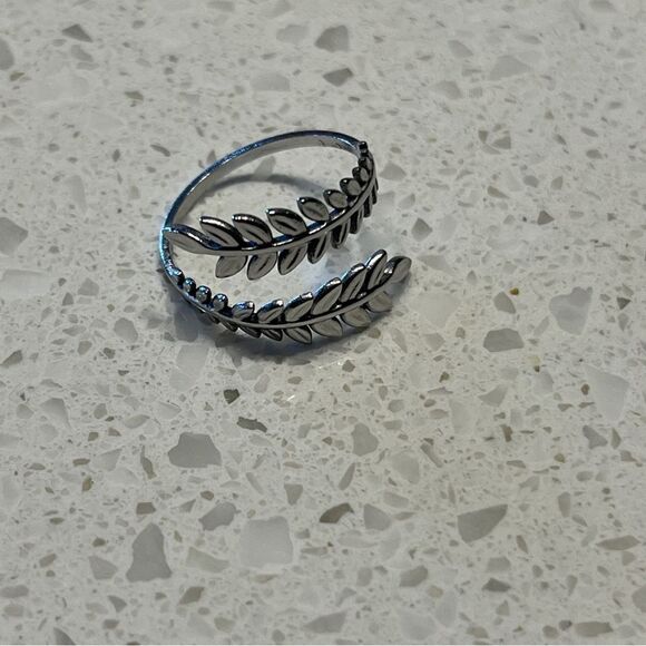 Stainless Steel Leaf Ring open adjustable - Picture 12 of 14
